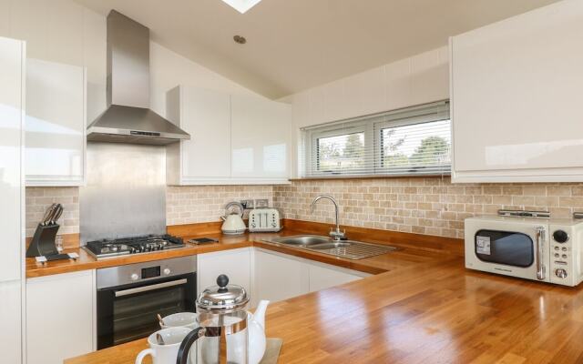 14 Faraway Fields, Liskeard