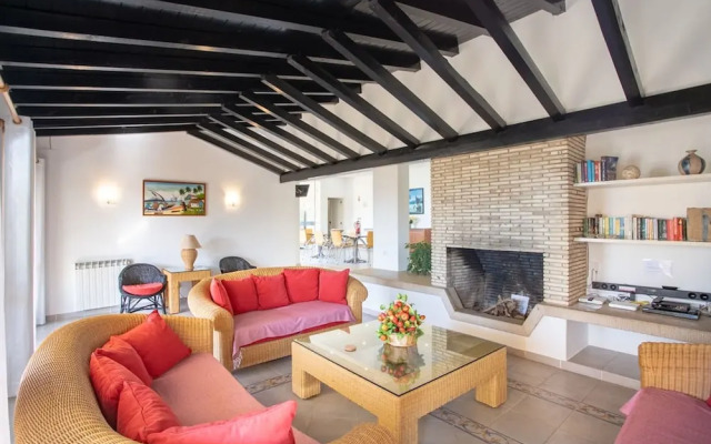 7 Club Atl Ntico Fabulous Five Bedroom Villa WI