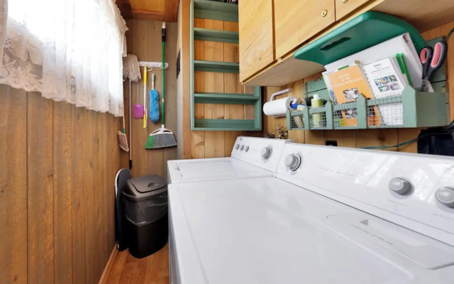 Cozy Bear Pines #2465