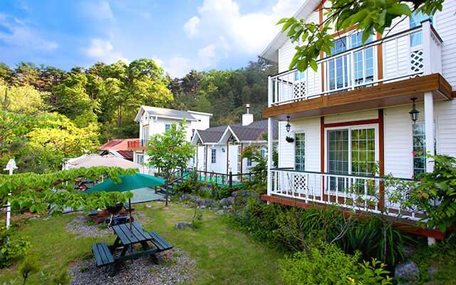 Yangyang Sea and Valley Pension