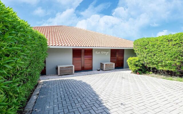 Luxurious Villa in Jan Thiel With Pool