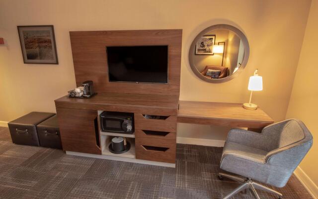 Hampton Inn & Suites Chesapeake-Battlefield Blvd.