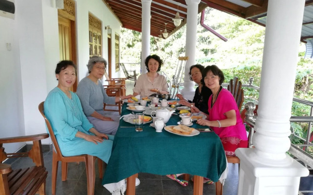 Lak view family resort