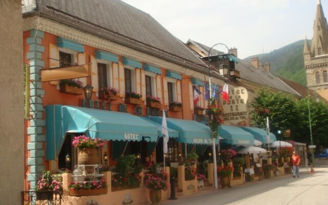 Logis Hotel De La Poste