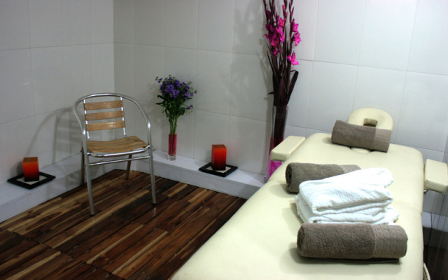 Regency Suites