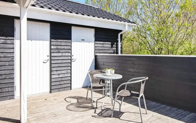 8 Person Holiday Home in Hemmet