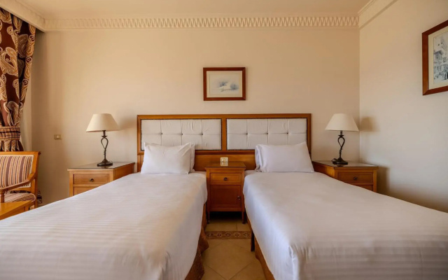 Continental Plaza Beach Resort (Ex. Inter Plaza Beach)