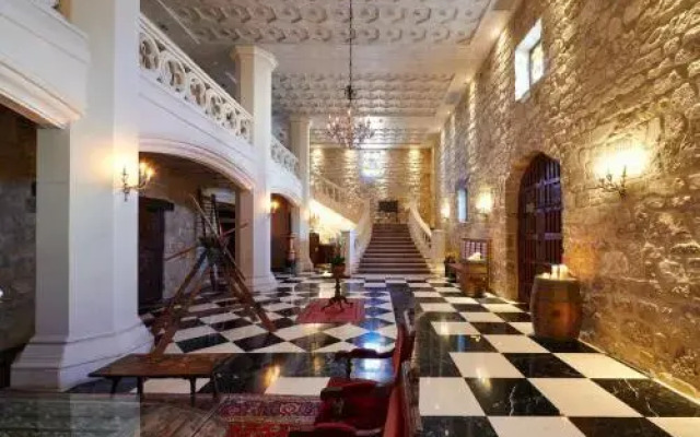 Chateau Pago De Cirsus