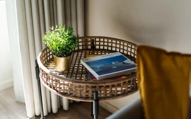 Urban Luxury Apartment, Downtown Porto near Metro