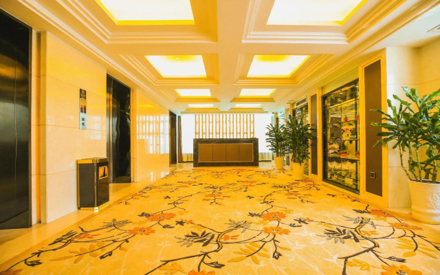 Huaxia Hotel