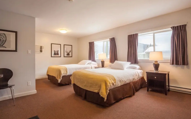 Snow Valley Lodging