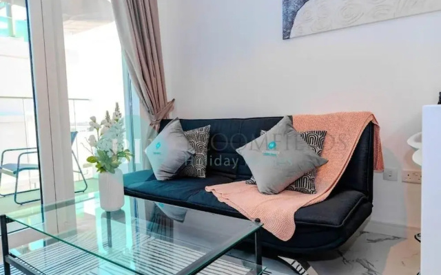 Bloomfields Adorable 1BR in Oasis Ma