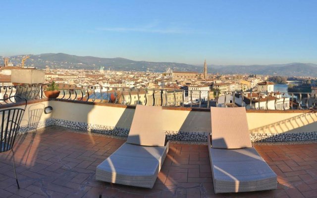 Costa San Giorgio Apartments