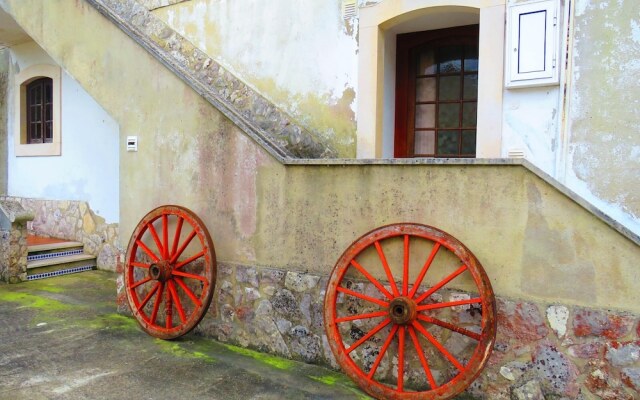 House With one Bedroom in Porto de Mós, With Wonderful Lake View, Pool