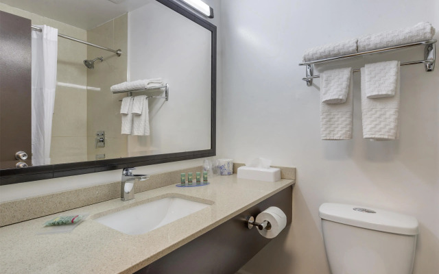 SureStay by Best Western Kemptville.