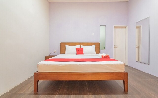 Idelansia Home Stay by RedDoorz