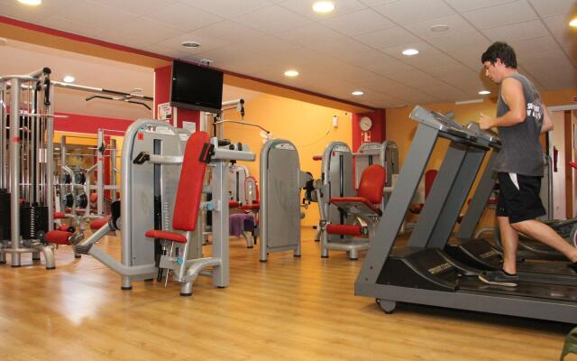 Hostel & Gym Relise - Albergue Juvenil