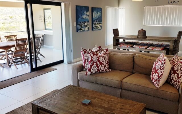 8 Aquila Covo Self catering