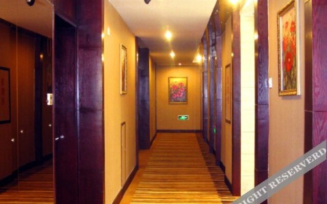Yufeng Business Hotel