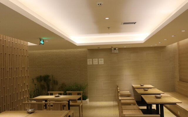 All season Kunming zhengyifang Pedestrian Street Hotel