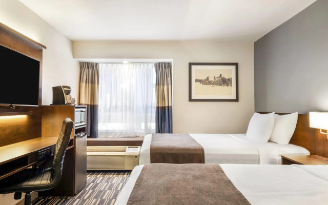 Microtel Inn & Suites by Wyndham Mont Tremblant