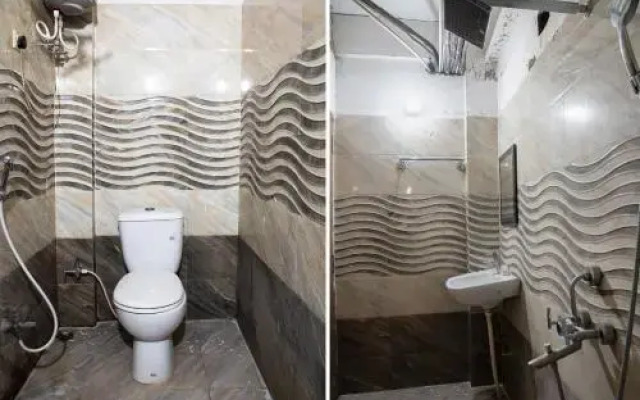 OYO 16598 Hotel Geetanjali