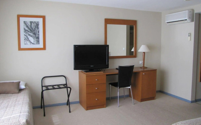 Berry Village Boutique Motel