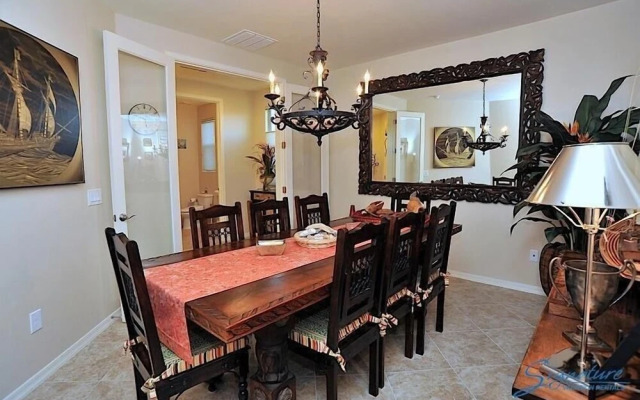 Desert Paradise By Signature Vacation Rentals