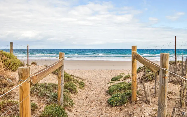 Beach Life Retreat