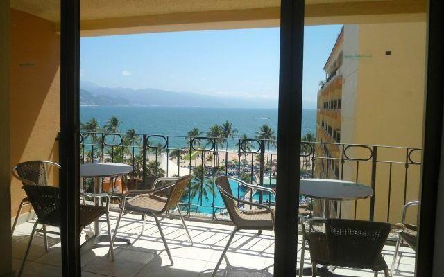 Sea River Condo 633