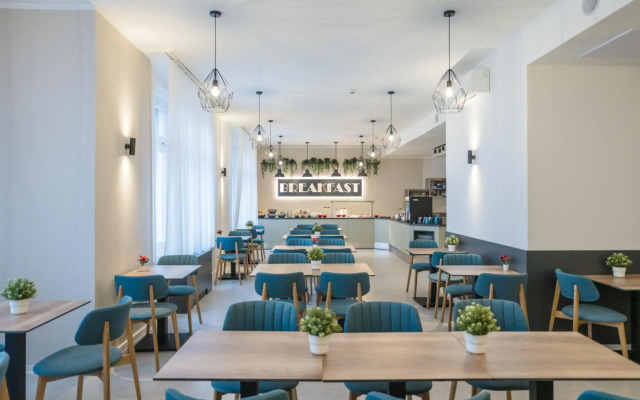 Baross City Hotel
