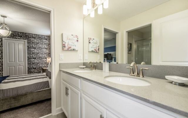 8903sd Champions Gate 6 Bedroom Villa