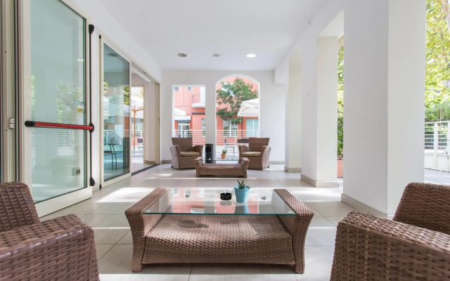 Wally Residence
