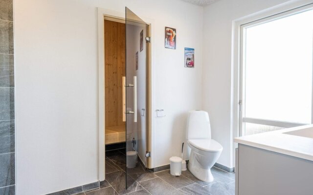 8 Person Holiday Home in Tarm