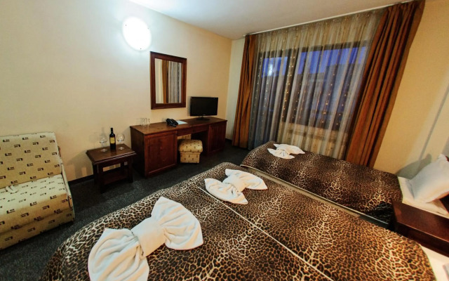 Hotel Dumanov