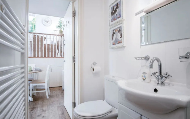Bee Happy - 1 Bedroom Holiday Home - Saundersfoot