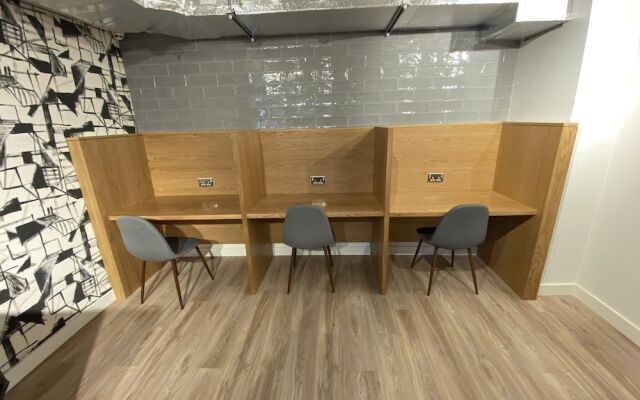 Eyre Square Galway Central Self Catering