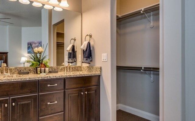Desert Edge 3 Bedroom Townhouse by RedAwning