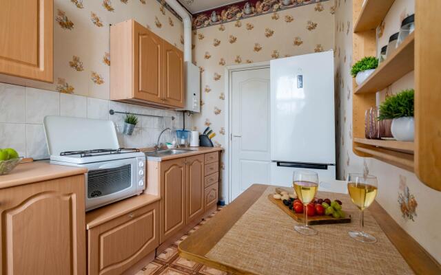 SutkiLive (СуткиЛайв) на проспекте Кронверкский