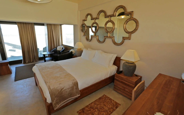 Pelican Point Lodge