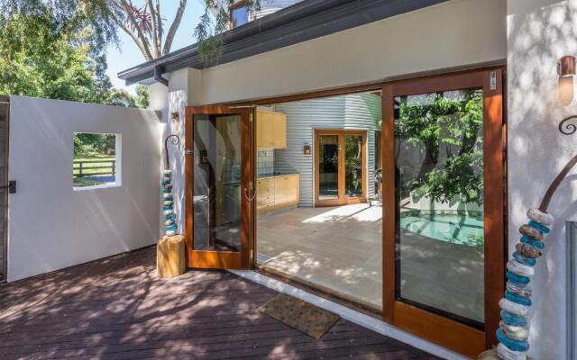 Bond Estate Luxury Accommodation