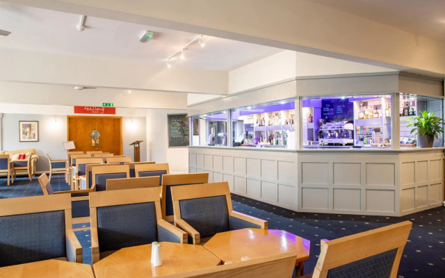 Tiverton Hotel Lounge & Venue