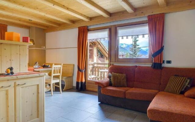 Chalet Mott