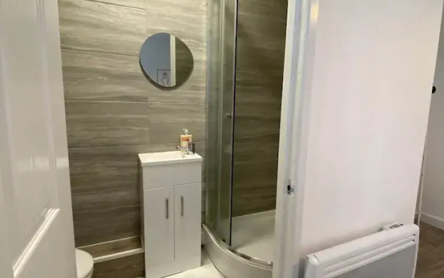 Host Stay Waterfront