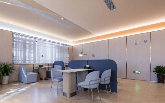 HanTing Hotel (Changsha Huanghua Airport Yong'an)