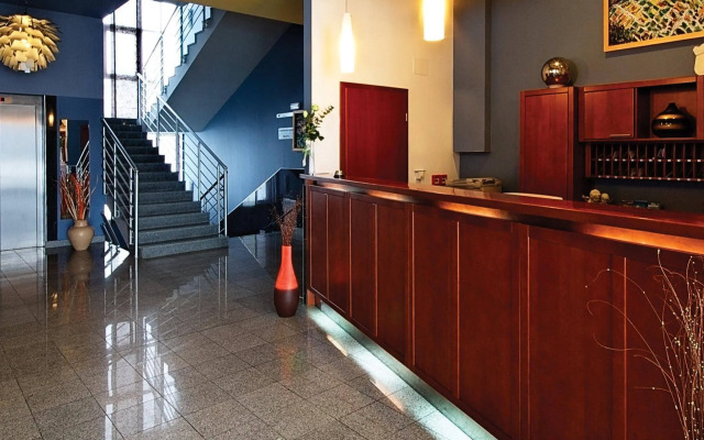 Best Western Airport Hotel Stella