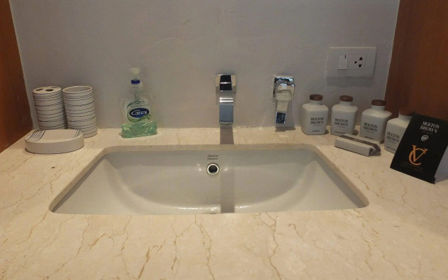 Villa Chok in beachfront villa resort