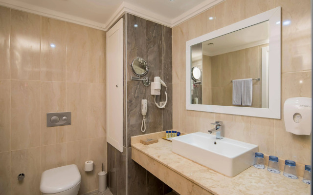 Crystal Waterworld Resort & Spa - All Inclusive