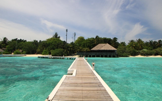Eriyadu Island Resort