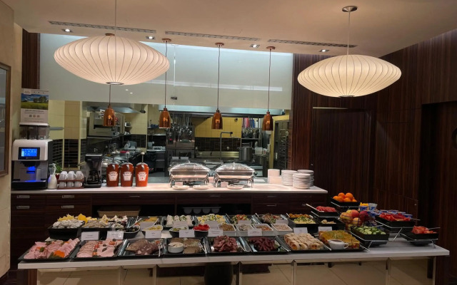 DeSilva Premium Opole